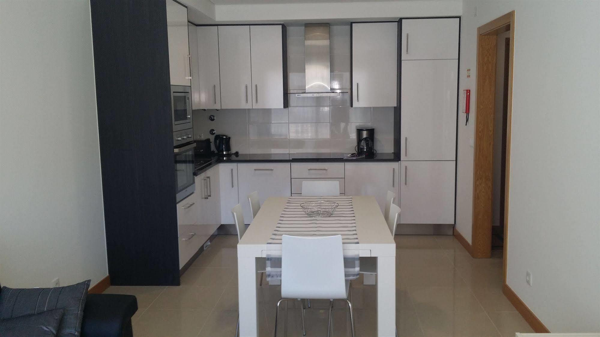 Clerigo - By Sch Apartman São Martinho do Porto Kültér fotó